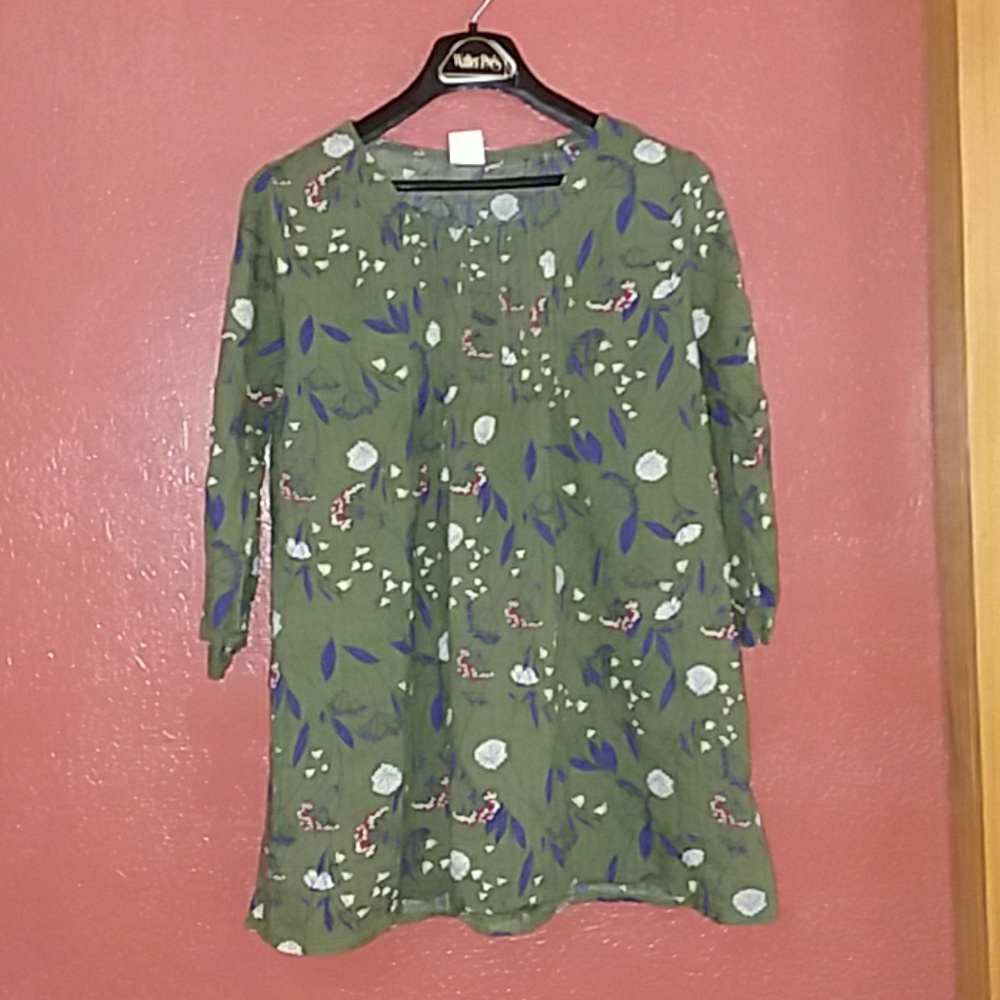 Flowered print top